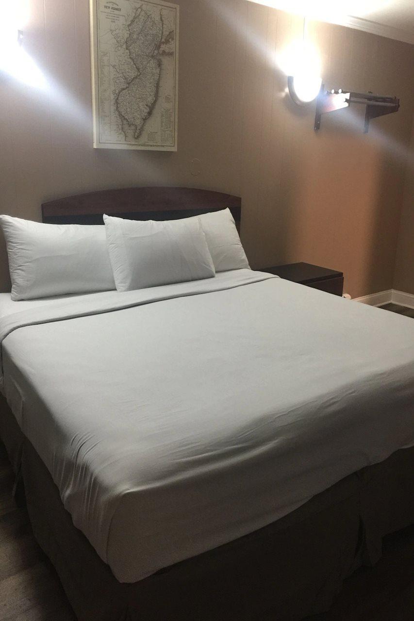 Americas Best Value Inn Avenel Woodbridge ภายนอก รูปภาพ