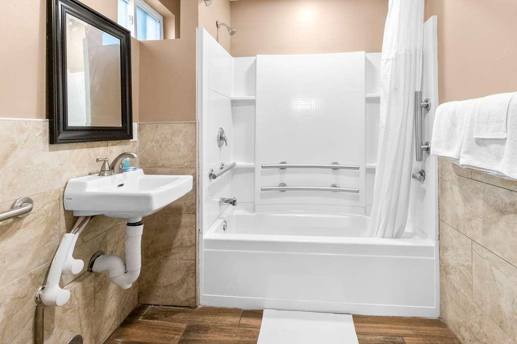Americas Best Value Inn Avenel Woodbridge ห้อง รูปภาพ